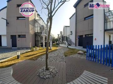 Luksusowy apartament z widokiem na Zatokę Pucką i nowoczesnym ekosystemem