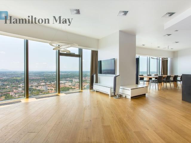 Sprzedam luksusowy apartament 177 m² na 45. piętrze Sky Tower