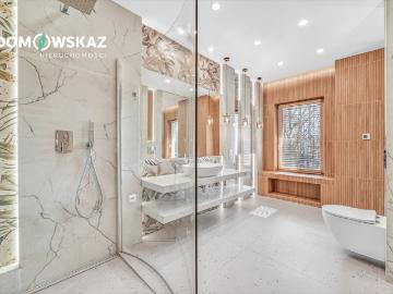 Luksusowy dom 190 m² z tarasem i 4 miejscami parkingowymi