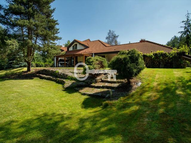 Luksusowy dom 278 m² na zamkniętym osiedlu w Marianowie