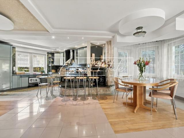 Luksusowy dom 292 m² z przestrzenią biznesową zapraszam