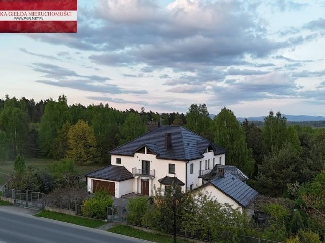 Luksusowy dom 351 m² z ogrodem zimowym zapraszam