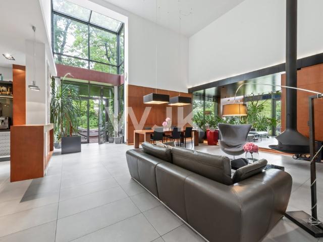 Luksusowy dom 460 m² na osiedlu w Starych Babicach