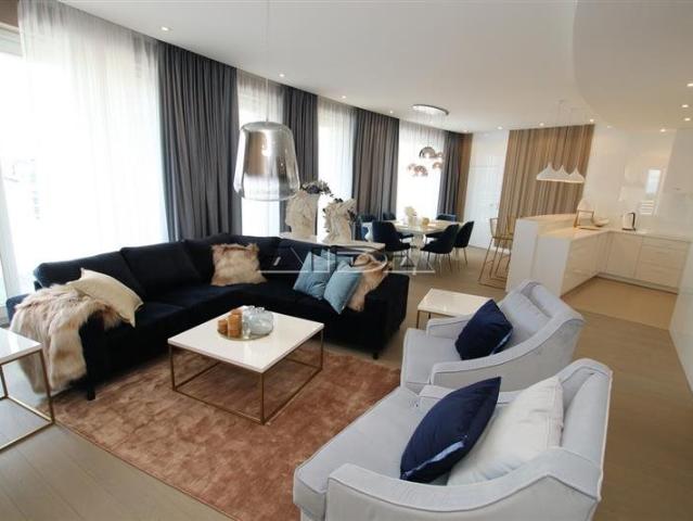 Luksusowy Penthouse z tarasem 55m2 w centrum Wrocławia