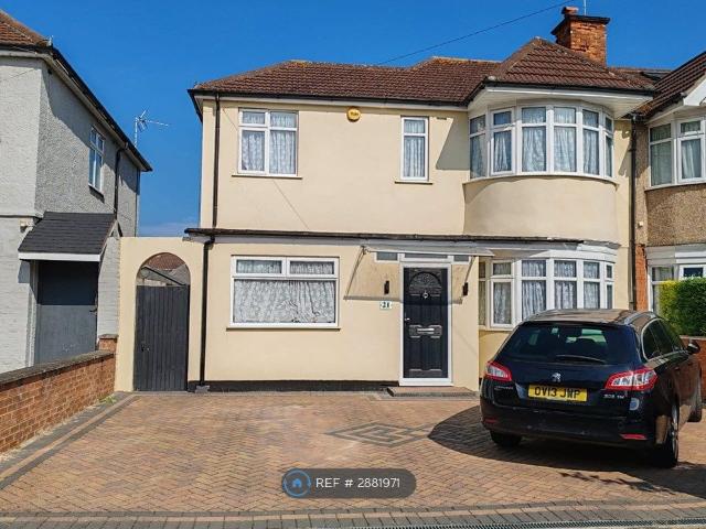 Lulworth Close, Harrow HA2, 5 bed semi detached house to rent, £3,050 pcm | PrimeLocation
