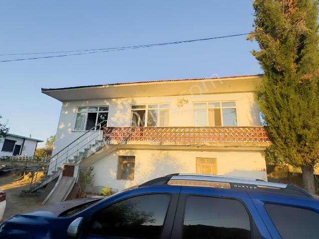 Lüleburgaz Ceylanköyde 617m2 Arsa İçinde 160m2 Müstakil Ev