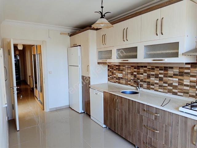 Lüleburgaz İstiklal Mahlallesinde Lüx 3+1 Satılık 135 M2 Daire