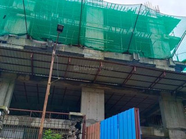 Lulla Nagar 4 BHK Apartment For Sale Pune