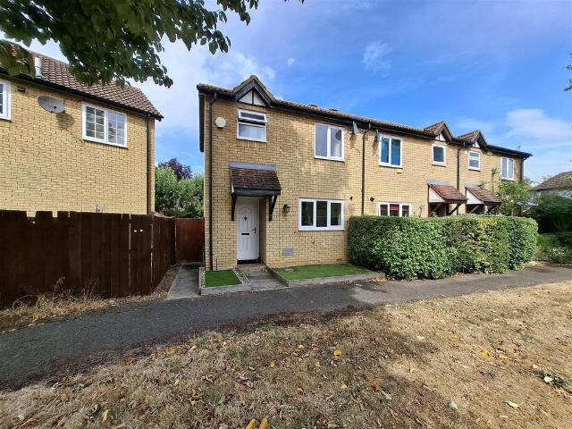 Lullingstone Drive, Bancroft Park. 2 bed end of terrace house to rent £1,350 pcm £312 pw