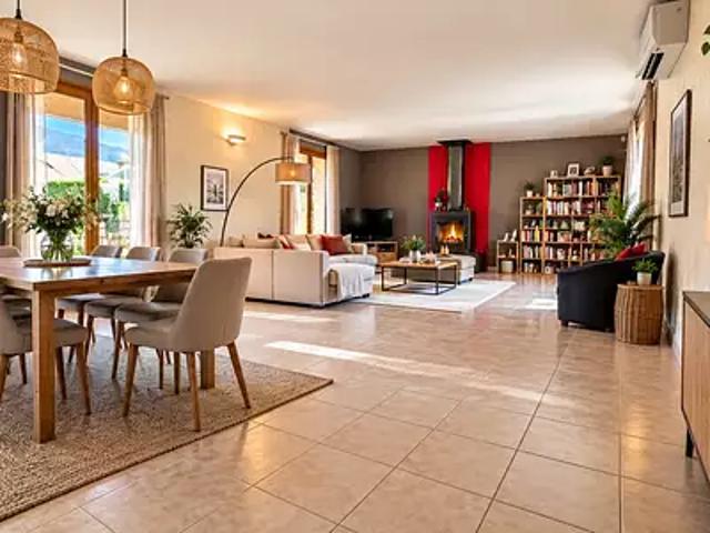 Lully 74890 Achat / Vente maison 7 pièces t7 terrasse parking