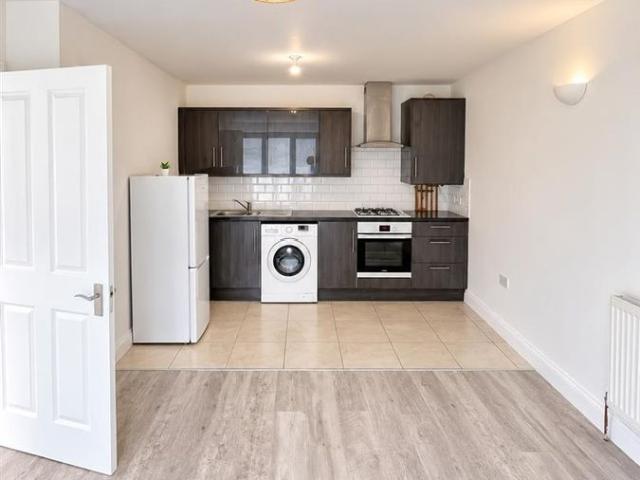 Lupin Mews, London E17, 1 bed bungalow to rent, £1,500 pcm | PrimeLocation