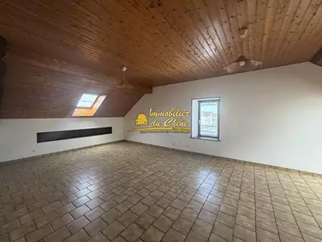 Lure 70200 Location appartement 2 pièces t2 au dernier étage parking