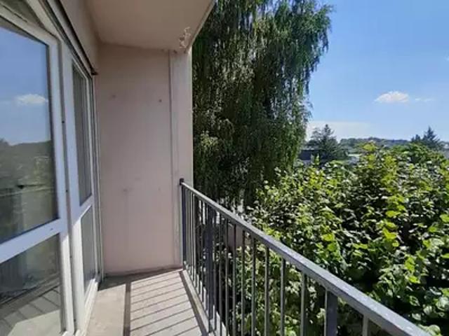 Lure 70200 Location appartement 5 pièces t5 balcon