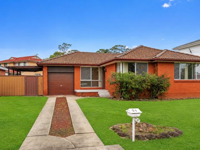 Lurnea 21 Supply Avenue