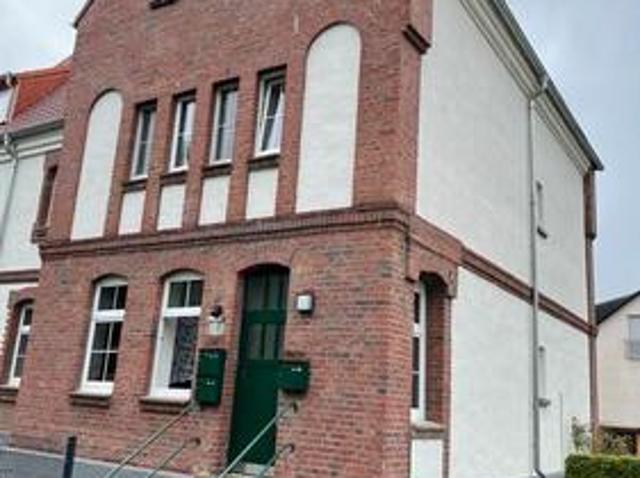 Lust auf Veränderung? Günstige 2,5 Zi. Wohnung mit Ausblick