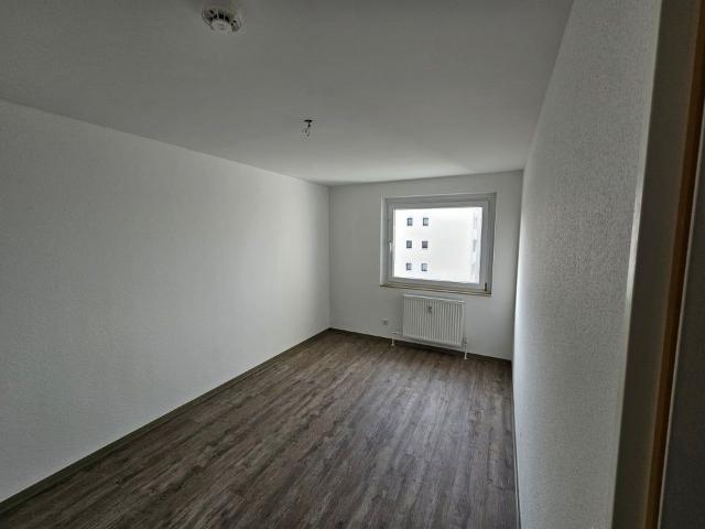 Lust auf Veränderung: Renovierte 3 Zimmer Wohnung sucht Sie!
