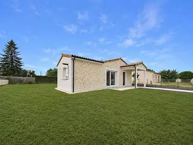 Lusignan 86600 Achat / Vente maison 5 pièces t5 jardin