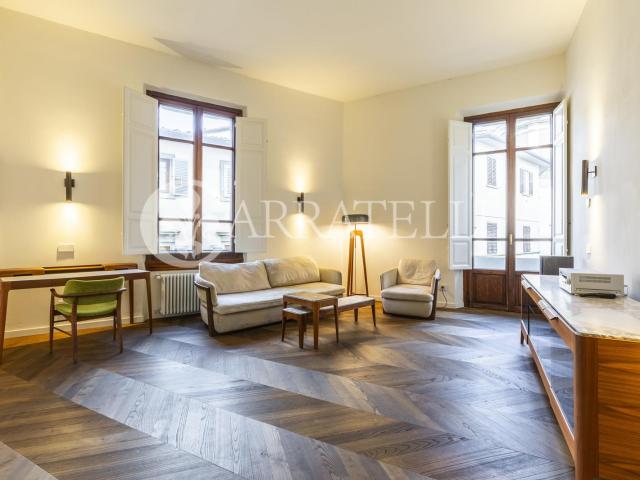 Lussuoso appartamento con affaccio sulle cappelle medicee, i. 140m² Firenze