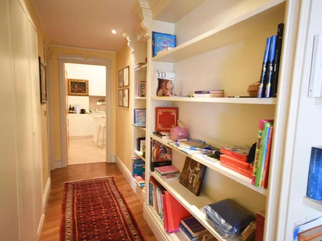 Lussuoso appartamento a Sanremo 6 vani 240 mq e ampio terraz. 240m² Sanremo