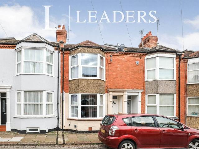 Lutterworth Road, Northampton. 3 bed terraced house to rent £1,300 pcm £300 pw