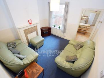 Lutterworth Road, Abington, Northampton NN1, 1 bed flat to rent, £446 pcm | PrimeLocation