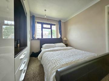 Luton LU1, 4 bed terraced house to rent, £2,195 pcm | PrimeLocation