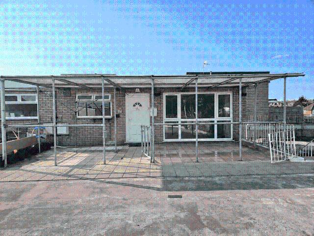 Luton LU3, 3 bed flat to rent, £1,575 pcm | PrimeLocation