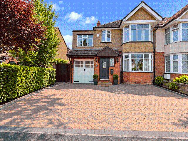 Luton LU3, 4 bed semi detached house to rent, £2,050 pcm | PrimeLocation