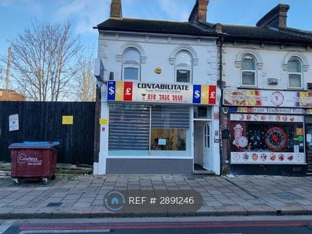 Luton, Luton LU1, 2 bed flat to rent, £1,250 pcm | PrimeLocation