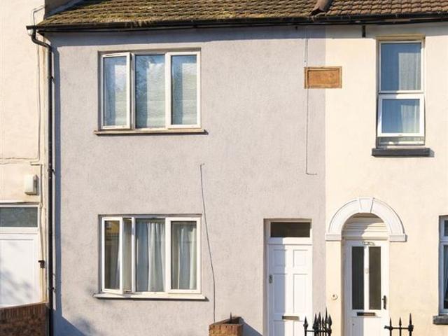 Luton Road, Chatham ME4, Studio to rent, £674 pcm | PrimeLocation
