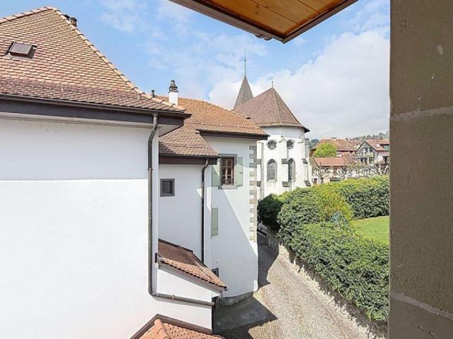 Lutry – Untypisches Haus im Dorf