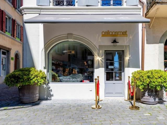 LUTRY – Ein einzigartiger Ort im Herzen des Dorfes | Wohn, Geschäfts oder Boutique Hotel