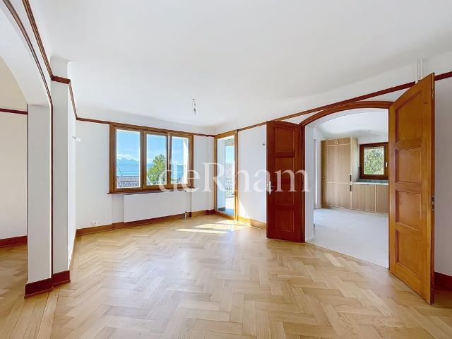 Lutry superbe villa rénovée avec vue panoramique sur le lac!