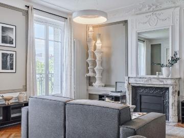 Luvia 2 bedrooms in Archives, Paris Amsterdam Apartments for Rent
