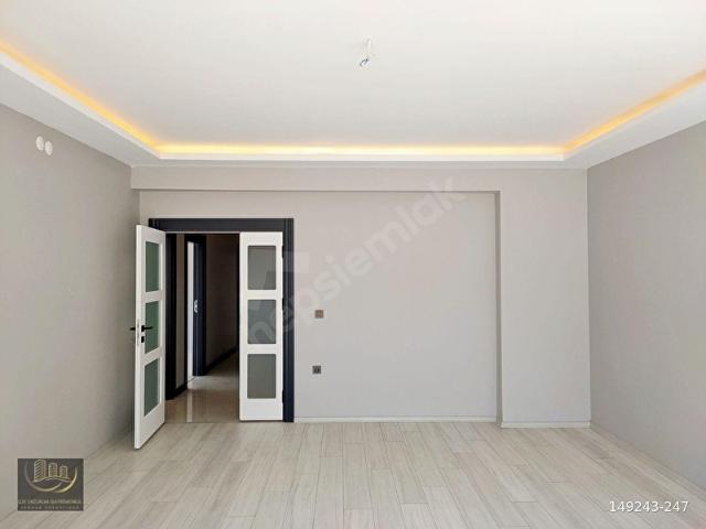 LÜX'TEN YILDIZKENT'TE OTURUMA HAZIR 3+1 ARAKAT GB FIRSAT DAİRE!