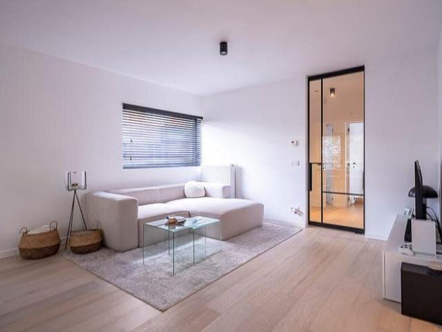 Luxueus afgewerkt en instapklaar appartement