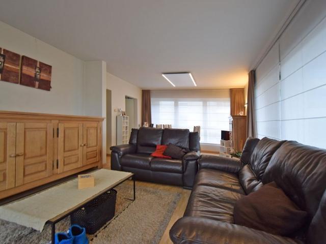 LUXUEUS APPARTEMENT MET TOPLIGGING
