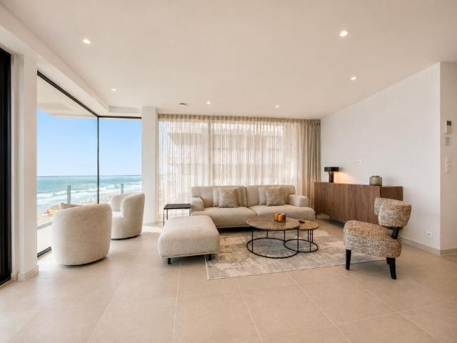 Luxueus appartement met panoramisch zeezicht te Blankenberge