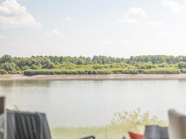 luxueus appartement met paronamisch scheldezicht