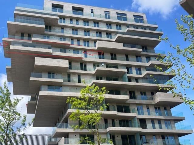 Luxueus appartement,3 slaapkamers, 2 badkamers incl 2 P