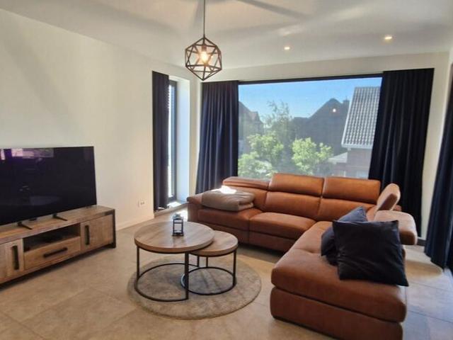 Luxueus en energiezuinig 2 slaapkamerappartement in het hart van Zedelgem