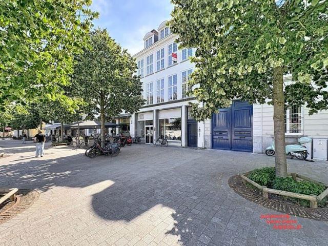 Luxueus gemeubeld appartement in het hart van Brugge