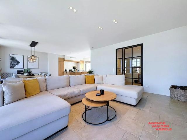 Luxueus gemeubeld appartement in het hart van Brugge