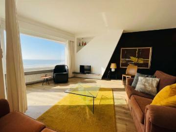 Luxueus, gemeubeld appartement met terras
