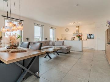 Luxueus 3 slpk Appartement met prachtig uitzicht en 2 autostaanplaatsen