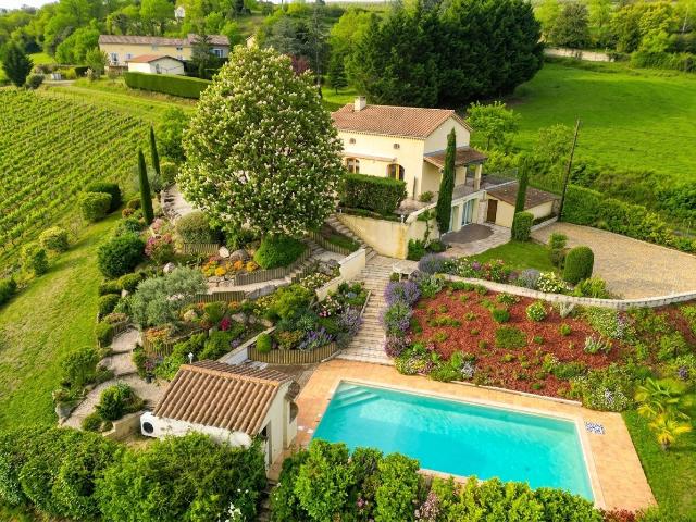 Luxueuse Villa Avec Vue Panoramique 200m² Chavanay