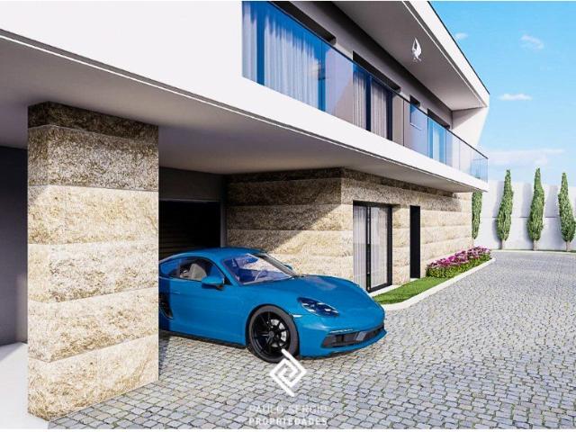 Luxuosa moradia T4 em Urgezes Guimarães 370m² Urgezes