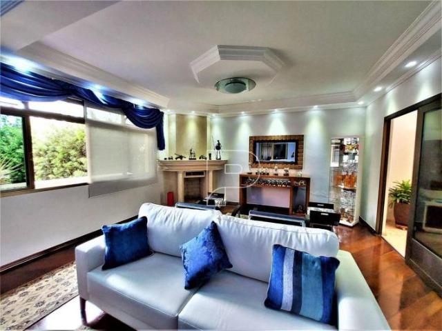 Luxuosa casa com Piscina Privativa em Vila Vianna