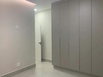 Luxuosa casa em condomínio à venda em Paulínia SP, Vila Monte Alegre IV: 3 suítes, 2 vagas, 137,77m²