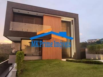 Luxuosa Casa Nova no Condomínio Gênesis II sendo 490m² de Terreno